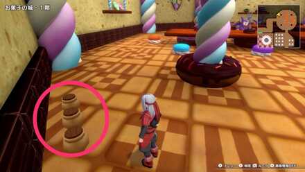 Pot at the Northeast Room on the 1F Mini Medal Location